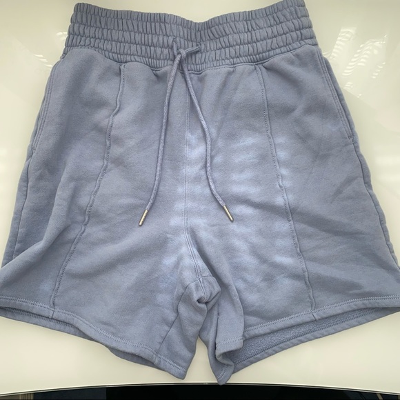 Abercrombie & Fitch Blue High Rise Tailored Fleece Shorts - Picture 2 of 8